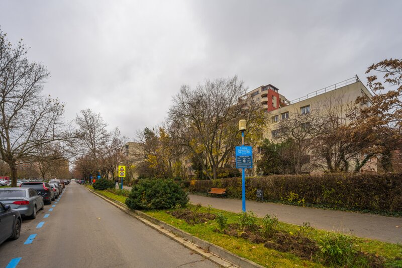 Metrou Stefan cel Mare, Aleea Circului, 2/4,  decomandat, comision 0%.